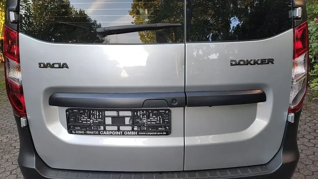 Gebraucht Dacia Dokker Stepway 95 PS (69 kW) 2021 Grau Van / Kleinbus
