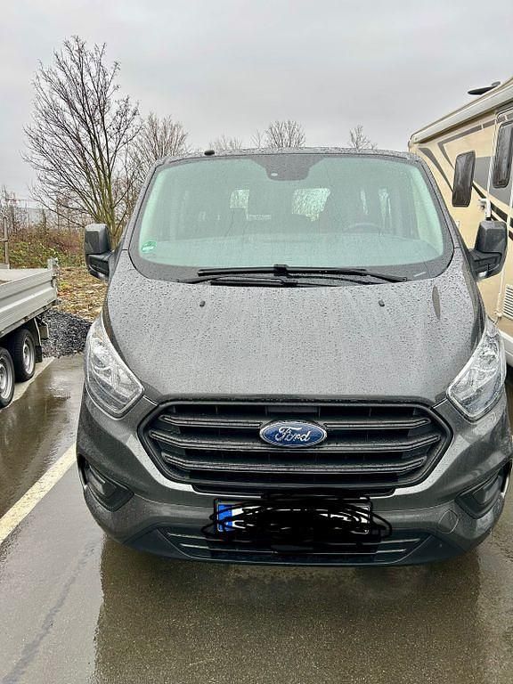 Grau Gebraucht 2019 Ford Transit Custom Van / Kleinbus | 22.795 € (Etwas zu teuer) - Bild 1/4