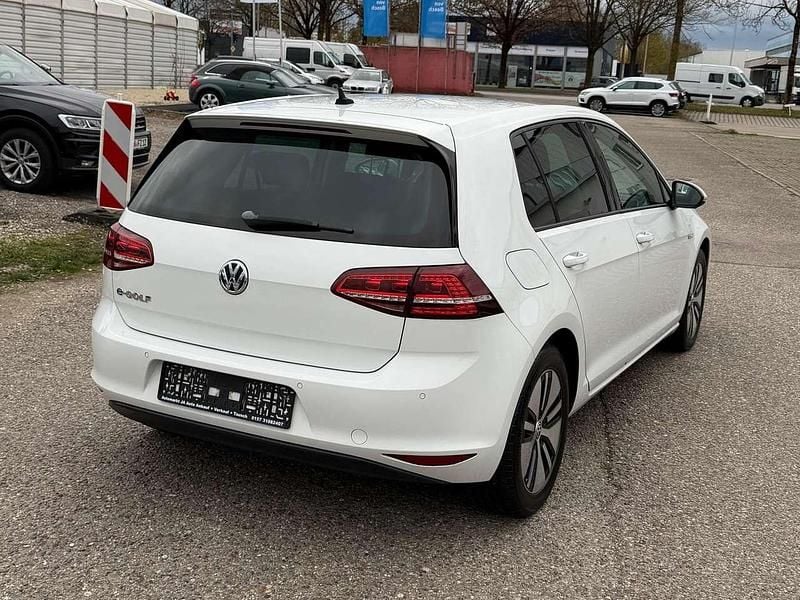 Second-hand VW e-Golf 85 kW (116 CP) 2015 Alb Hatchback
