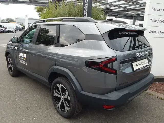 Gebraucht Dacia Bigster Journey 140 PS (102 kW) 2025 Grau SUV