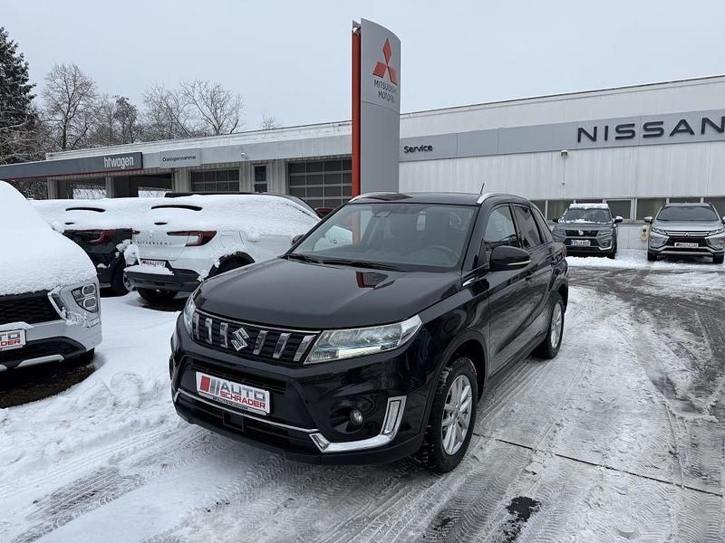Gebraucht Suzuki Vitara 129 PS (94 kW) 2021 Schwarz SUV
