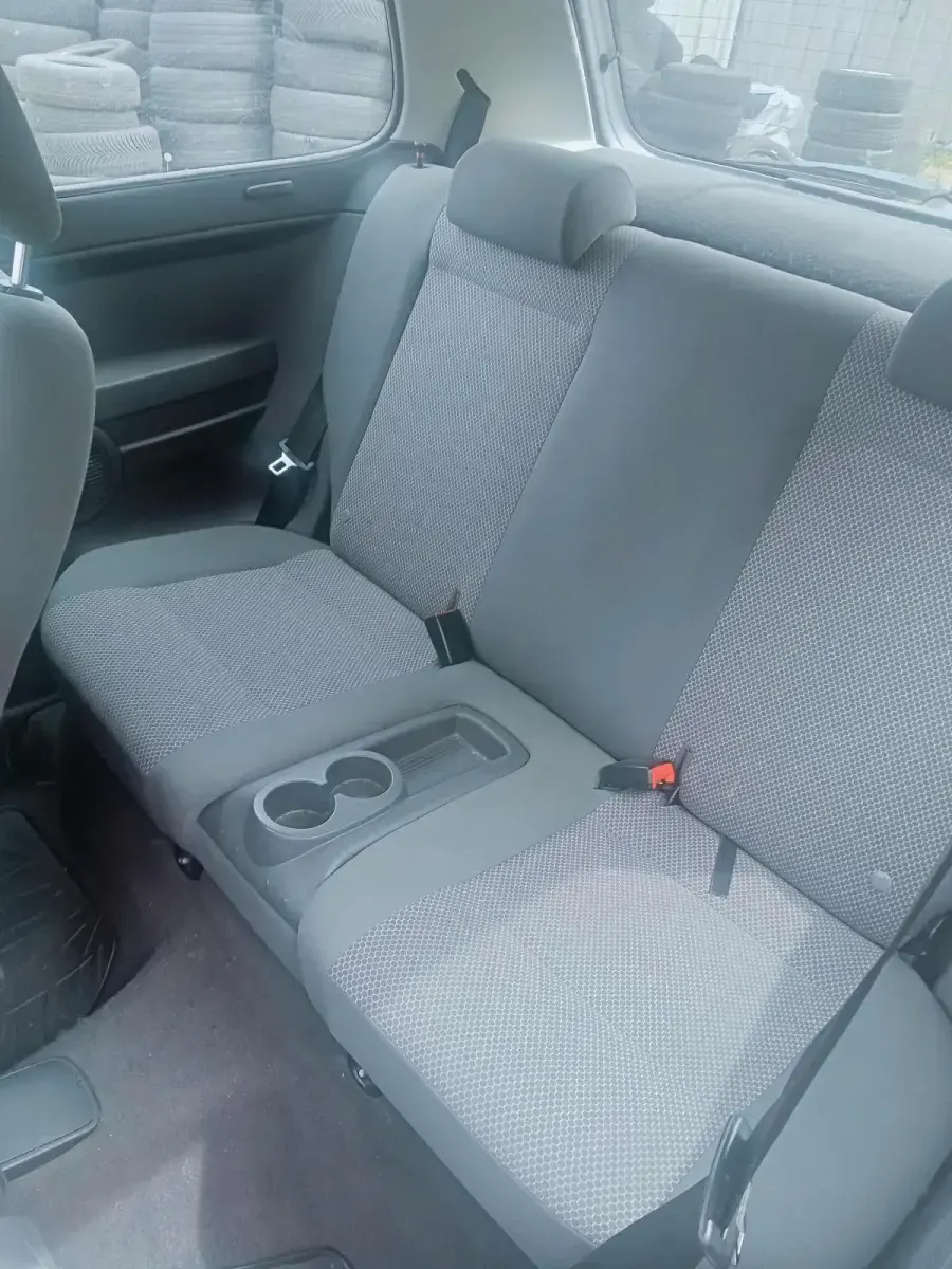 Gebraucht VW Fox 54 PS (39 kW) 2009 Silber Kleinwagen