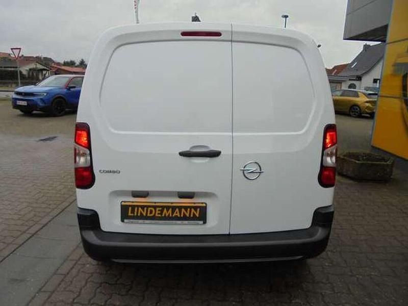 Gebraucht Opel Combo Edition 102 PS (75 kW) 2023 Kaolin weiß Van / Kleinbus