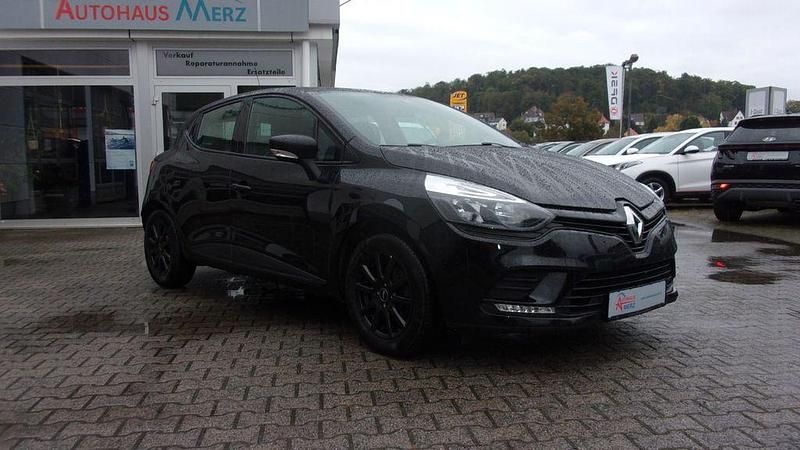 Schwarz Gebraucht 2018 Renault Clio IV Life Limousine | 7.690 € (Fairer Preis) - Bild 1/4