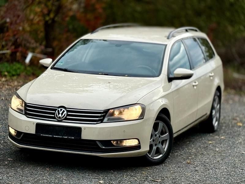 Beige Gebraucht 2012 VW Passat Kombi | 3.250 € (Superpreis) - Bild 1/4