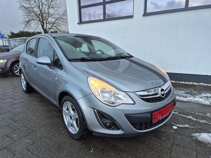 Gebraucht Opel Corsa Innovation 101 PS (74 kW) 2013 Silber Kleinwagen