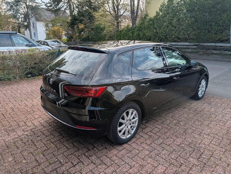 Gebraucht Seat Leon 150 PS (110 kW) 2017 Schwarz Limousine