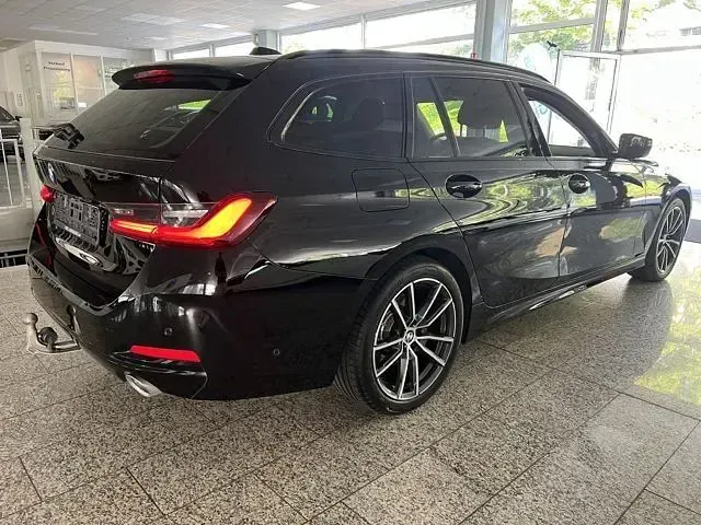 Gebraucht BMW 318 Comfort Edition 150 PS (110 kW) 2024 Schwarz ii Kombi