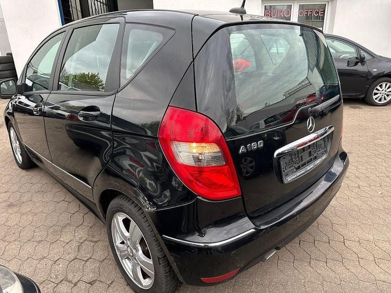 Gebraucht Mercedes A160 Avantgarde 95 PS (69 kW) 2009 Limousine