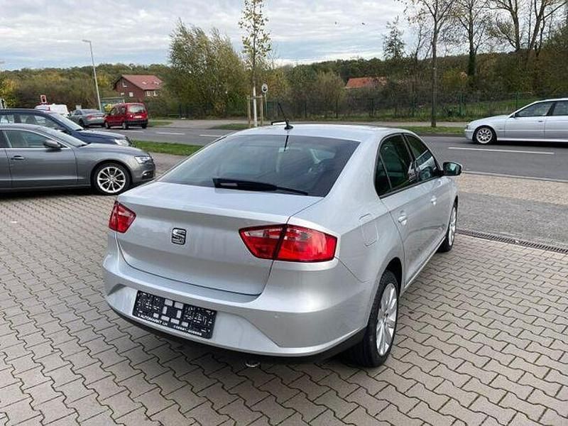 Gebraucht Seat Toledo Style 125 PS (91 kW) 2015 Silber Kleinwagen