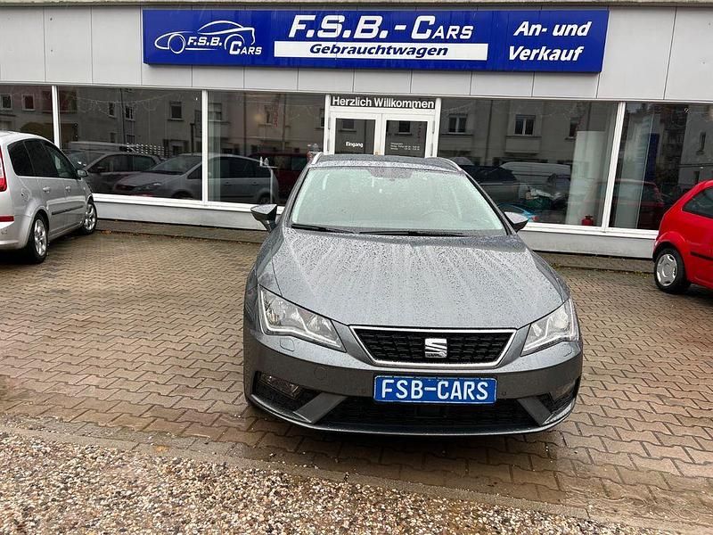 Grau Gebraucht 2018 Seat Leon ST Style Kombi | 9.950 € (Fairer Preis) - Bild 1/4