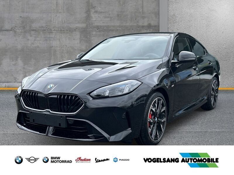 Black sapphire metallic Neu 2025 BMW 220 M Sport Coupé | 47.770 € (Etwas zu teuer) - Bild 1/4