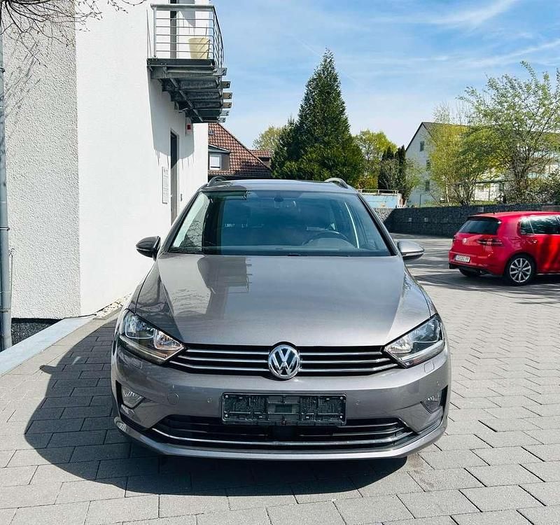 Gebraucht VW Golf Allstar 110 PS (80 kW) 2016 Grau SUV