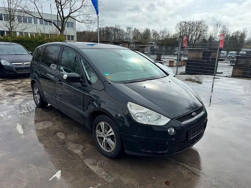 Gebraucht Ford S-MAX Titanium 140 PS (102 kW) 2007 Schwarz Van / Kleinbus
