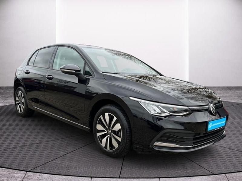 Gebraucht VW Golf VIII Move 110 PS (80 kW) 2024 Deep black perleffekt (metallic) Limousine