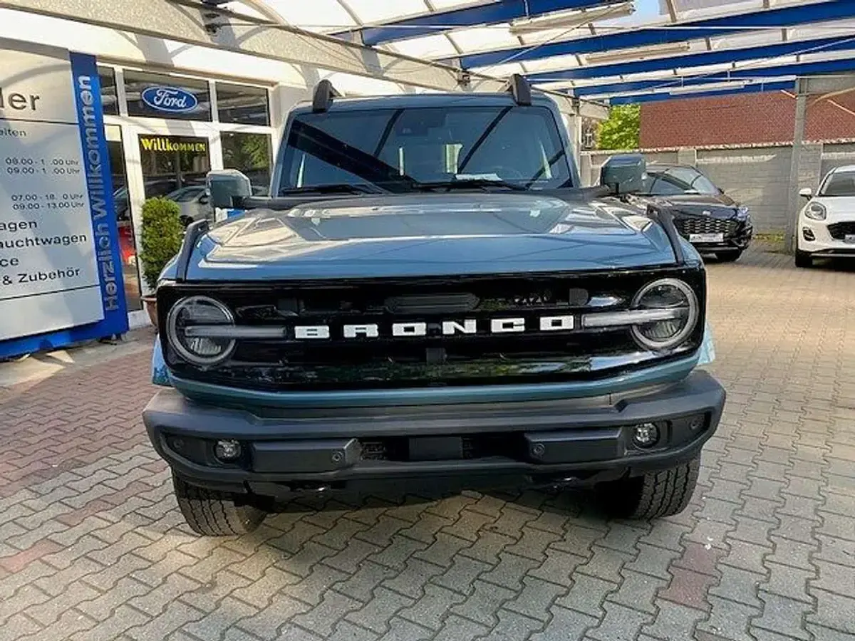 Gebraucht Ford Bronco Outer Banks 275 PS (202 kW) 2023 Area 51 SUV
