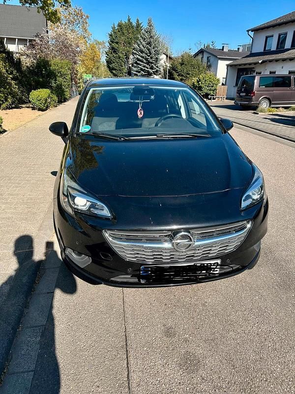 Gebraucht Opel Corsa 101 PS (74 kW) 2018 Schwarz Kleinwagen