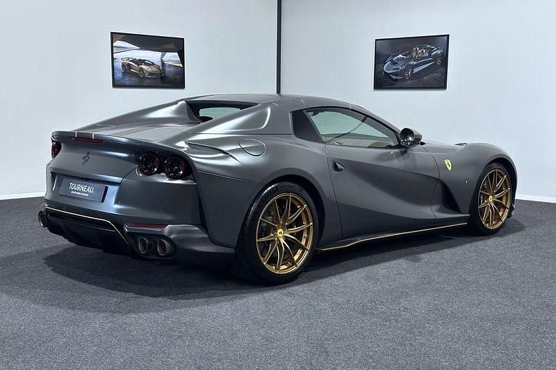 Gebraucht Ferrari 812 795 PS (584 kW) 2023 Grau Cabrio