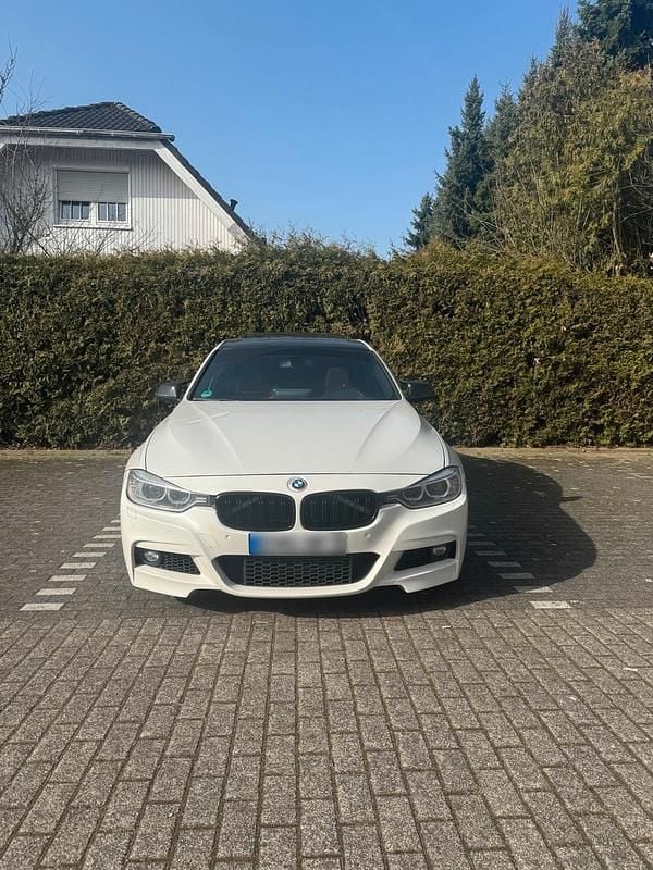 Gebraucht BMW 335 M Performance 306 PS (225 kW) 2015 Weiß Limousine