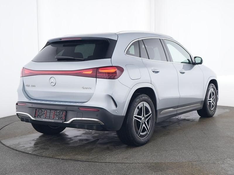 Gebraucht Mercedes EQA300 Advanced 168 kW (229 PS) 2025 Silber SUV