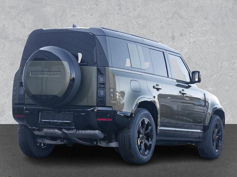 Neu Land Rover Defender Dynamic 349 PS (256 kW) 2026 Grün SUV