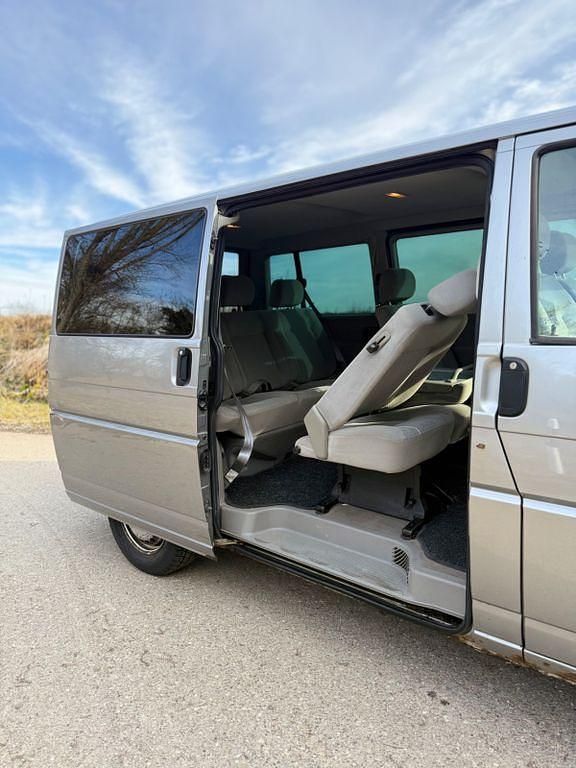 Brugt VW Caravelle 102 HK (75 kW) 1999 Sølv Van
