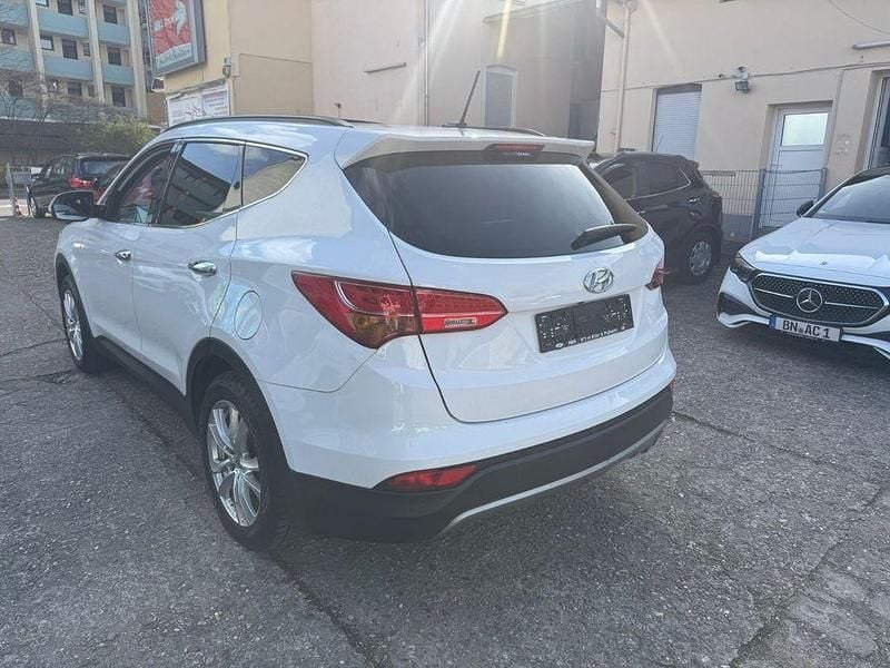 Gebraucht Hyundai Santa Fe Premium 197 PS (144 kW) 2015 Weiß SUV