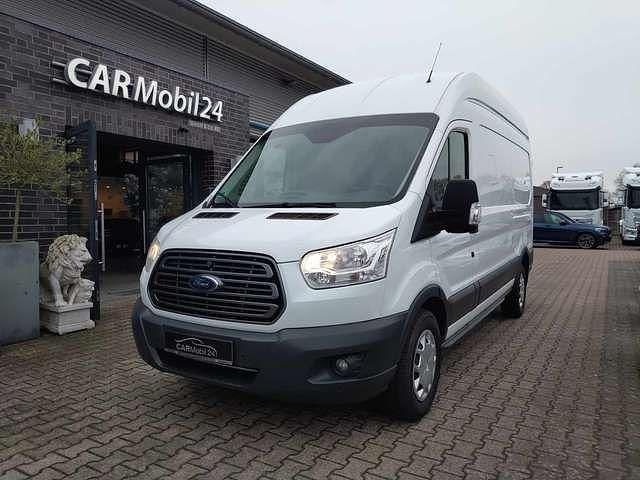 Weiss Gebraucht 2017 Ford Transit Trend Van | 20.700 € (Teuer) - Bild 1/4