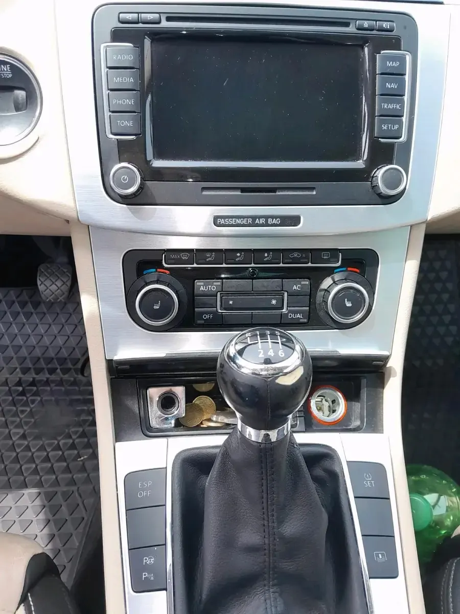 Gebraucht VW Passat 2008 Gold Limousine