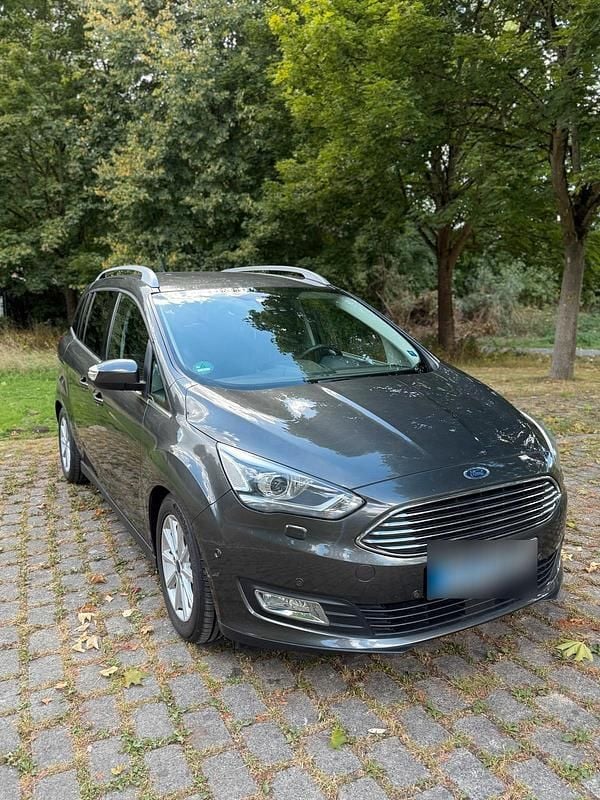 Second-hand Ford C-MAX Titanium 150 CP (110 kW) 2017 Gri Monovolum