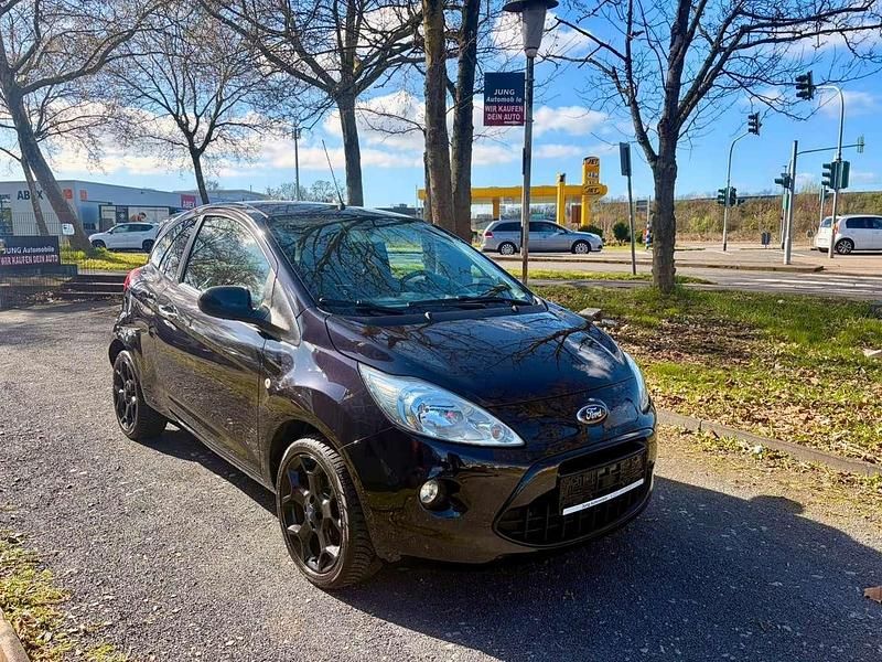 Gebraucht Ford Ka Titanium 69 PS (50 kW) 2013 Midnightschwarz metallic Kleinwagen