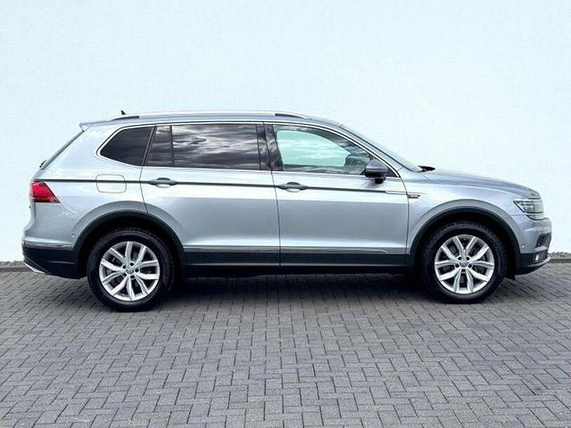Gebraucht VW Tiguan Allspace Highline 190 PS (139 kW) 2019 Silber SUV
