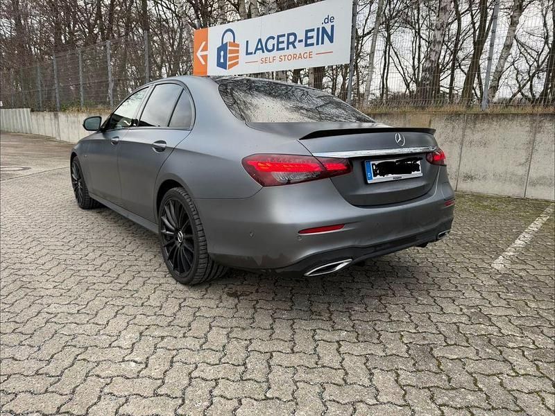Gebraucht Mercedes E300 AMG 306 PS (225 kW) 2020 Grau Limousine