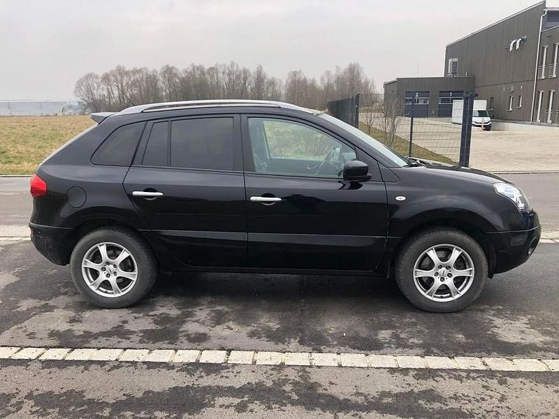 Gebraucht Renault Koleos Bose Edition 173 PS (127 kW) 2011 Schwarz SUV