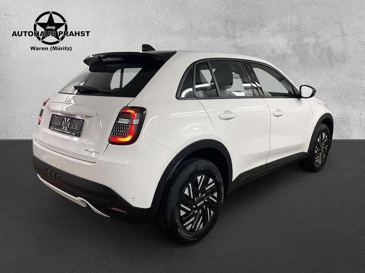 Gebraucht Fiat 600 101 PS (74 kW) 2024 Weiß SUV
