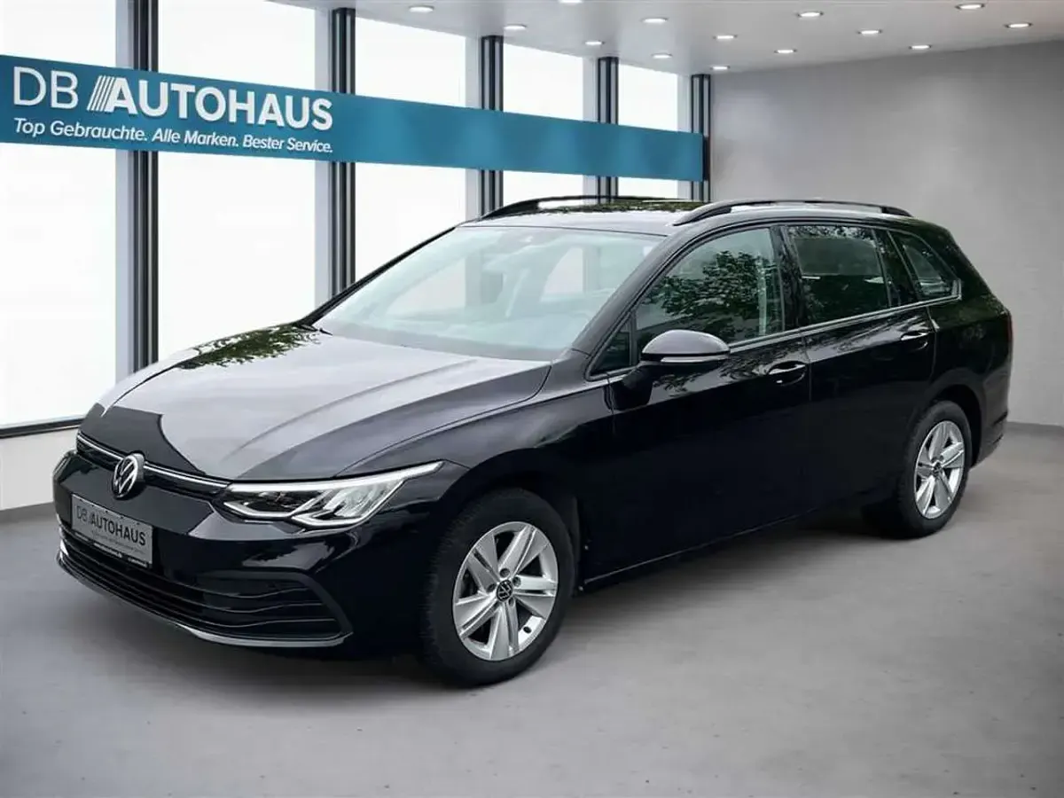 Gebraucht VW Golf VIII Life 116 PS (85 kW) 2023 Kombi