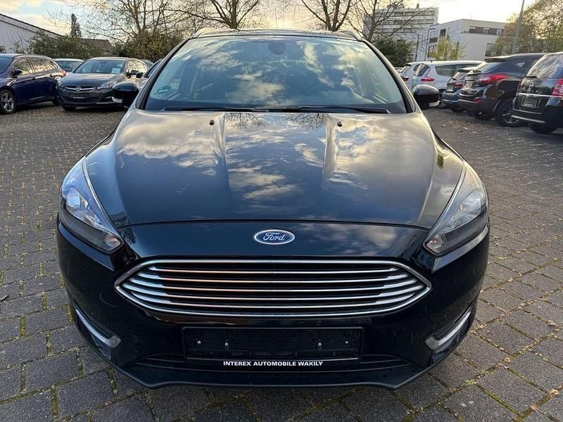 Gebraucht Ford Focus Titanium 150 PS (110 kW) 2015 Schwarz Kombi
