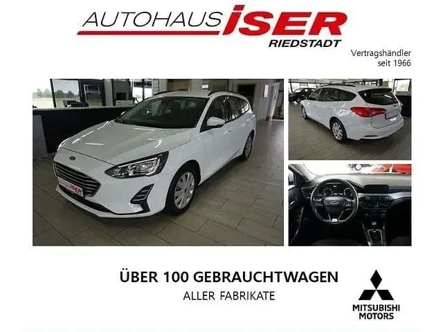 Weiß Gebraucht 2019 Ford Focus Trend Kombi | 11.990 € (Fairer Preis) - Bild 1/4