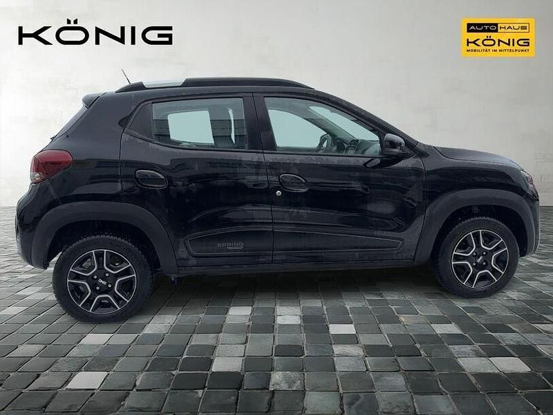 Gebraucht Dacia Spring Essentiel 33 kW (45 PS) 2023 Magmaschwarz Kleinwagen