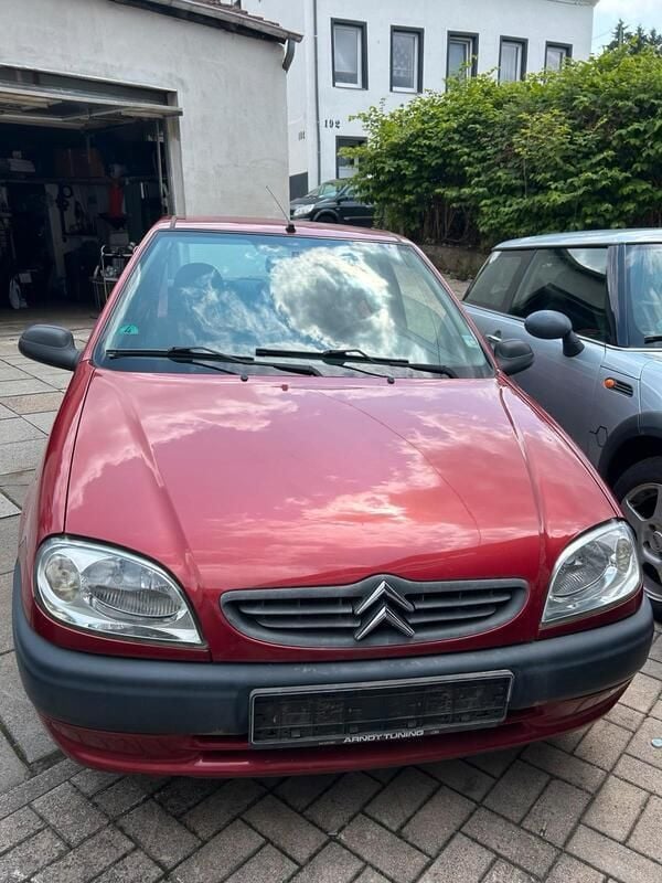 Rot Gebraucht 2001 Citroën Saxo Kleinwagen | 299 € (Superpreis) - Bild 1/4
