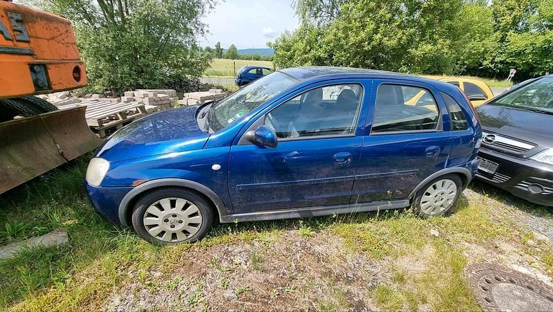 Blau Gebraucht 2004 Opel Corsa Kleinwagen | 300 € (Superpreis) - Bild 1/4