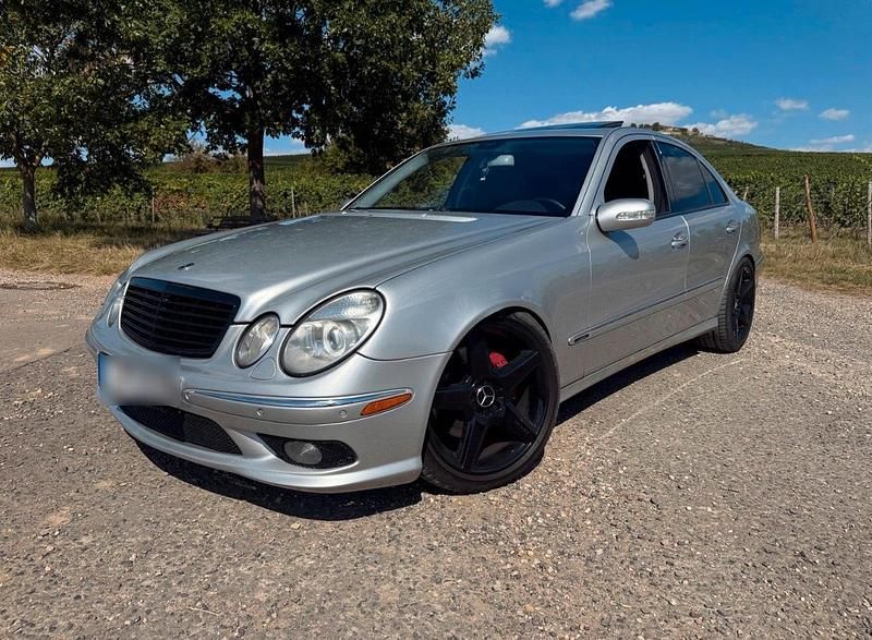 Gebraucht Mercedes E500 306 PS (225 kW) 2002 Silber Limousine