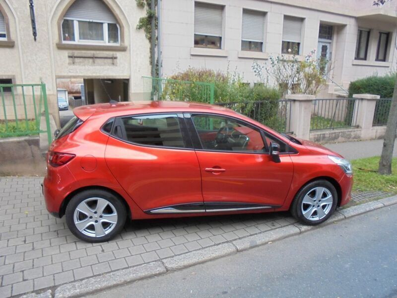 Gebraucht Renault Clio IV Luxe 90 PS (66 kW) 2012 Rot Limousine