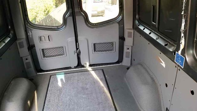 Gebraucht Mercedes Sprinter 163 PS (119 kW) 2012 Grau Van