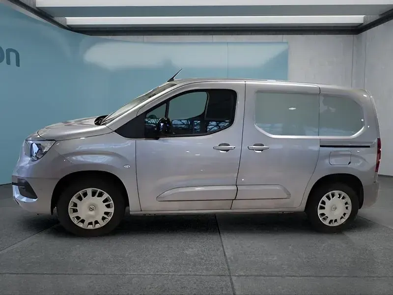 Gebraucht Opel Combo 102 PS (75 kW) 2024 Grau Van / Kleinbus