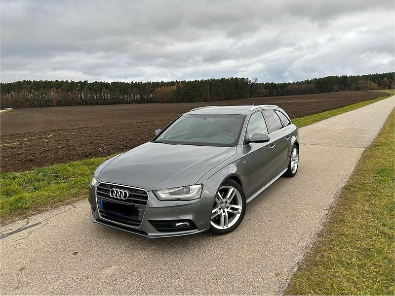 Grau Gebraucht 2013 Audi A4 S-Line Kombi | 10.000 € (Etwas zu teuer) - Bild 1/4