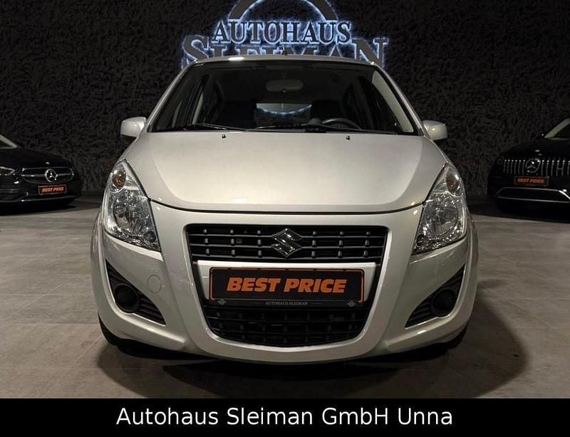 Gebraucht Suzuki Splash Club 86 PS (63 kW) 2012 Silber Kleinwagen