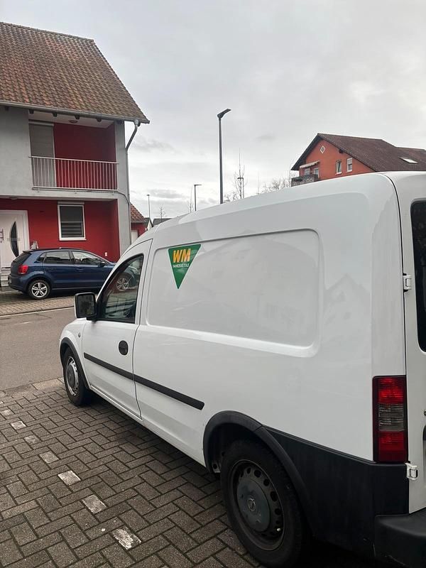 Gebraucht Opel Combo 120 PS (88 kW) 2010 Weiß Van / Kleinbus