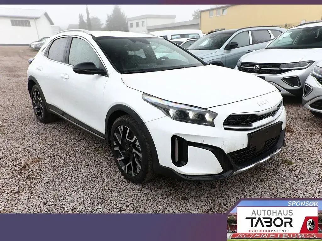 Neu Kia XCeed 179 PS (131 kW) 2026 Weiss SUV