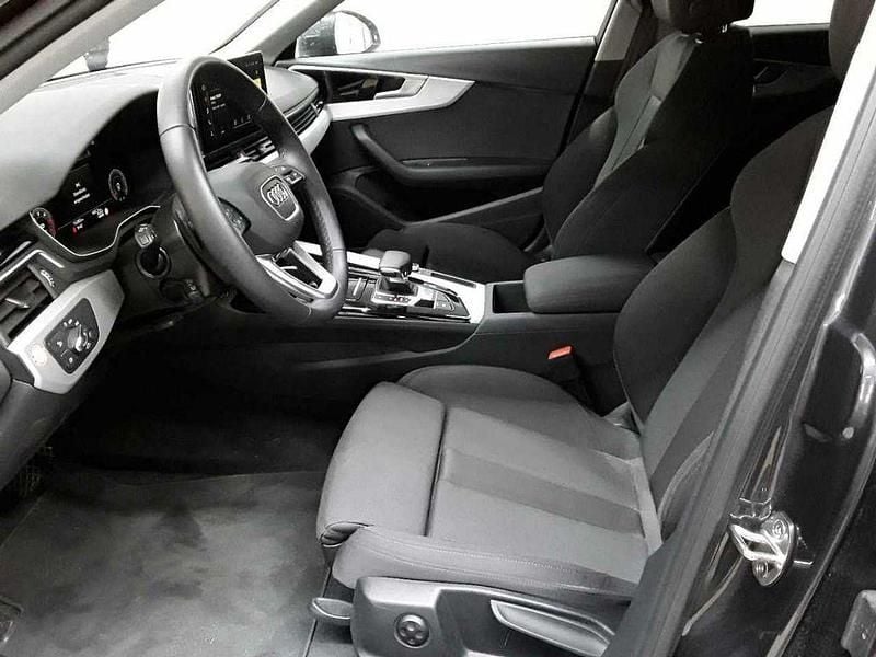 Gebraucht Audi A4 Advanced 204 PS (150 kW) 2024 Manhattangrau metallic Kombi
